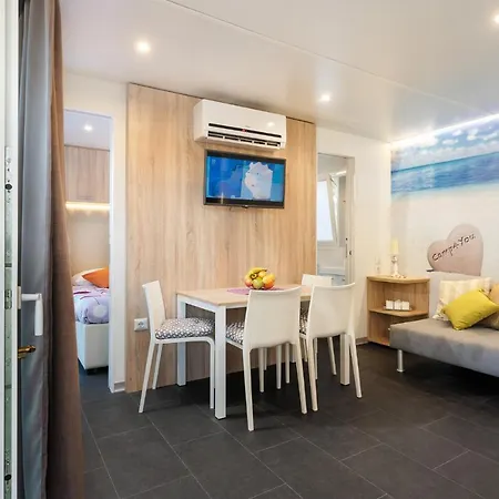 假日公园 Mobile Homes - Fkk Nudist Solaris 4*
